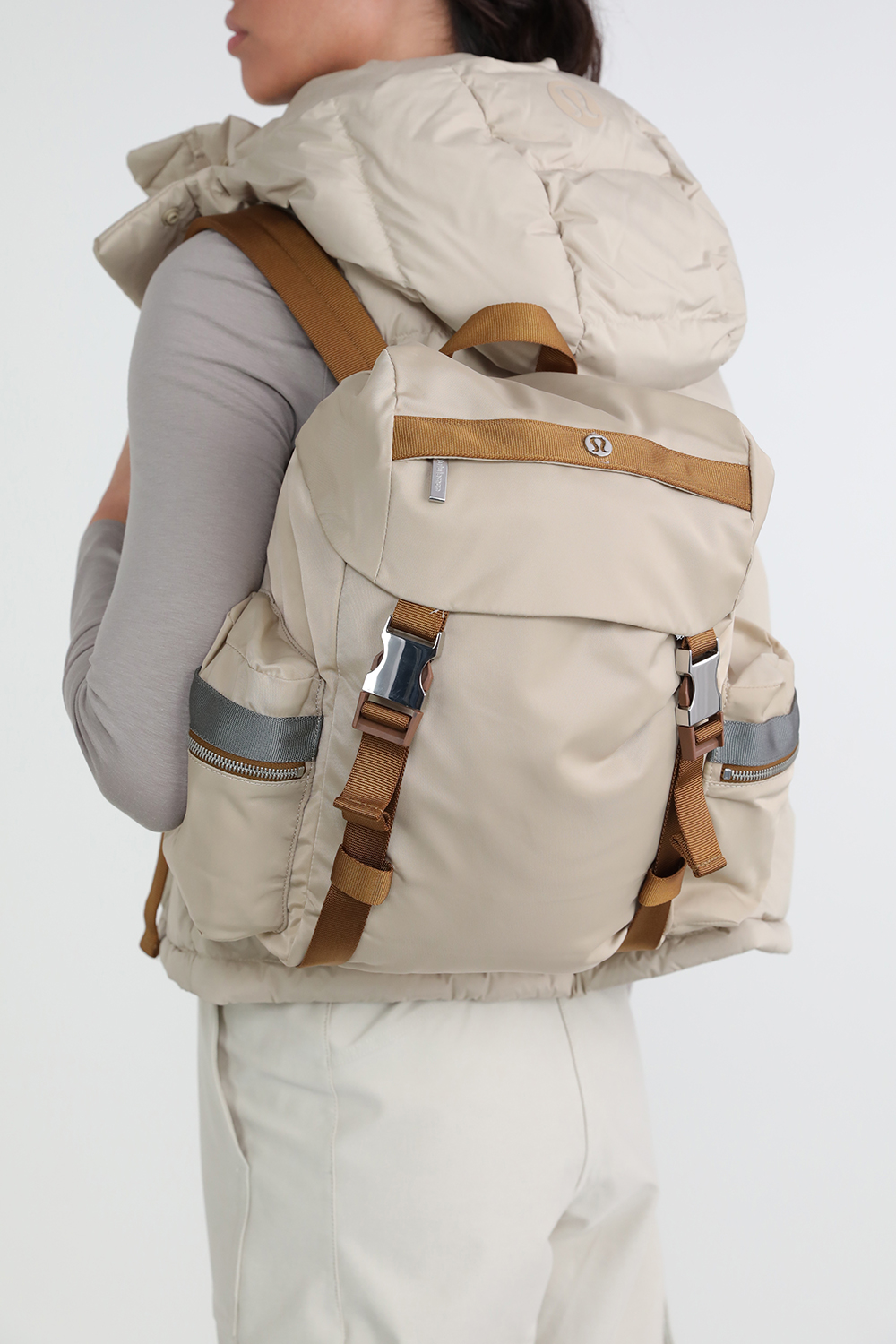 תמונת כל הלוק של Wunderlust Backpack Mini 14L